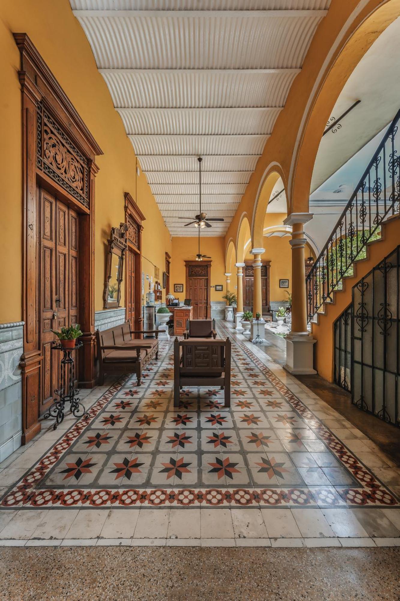 Hotel Real Toledo By Kavia 3*